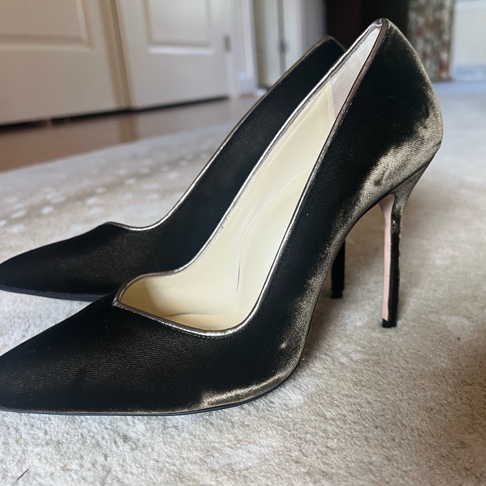 Sarah Flint brown velvet pumps